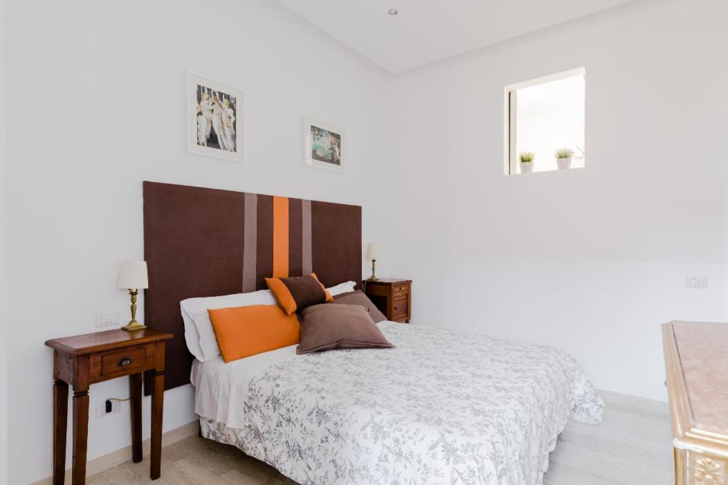 Minerva'S Place — Photos 2